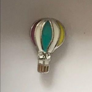 Origami Owl retired hot air balloon charm